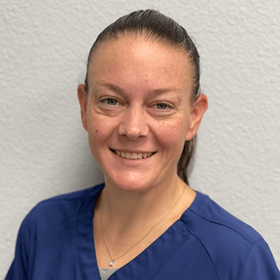 Lyndsey, Veterinary Assistant